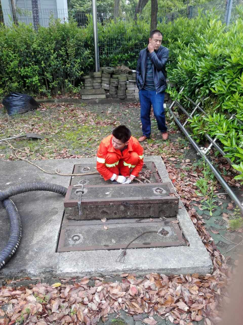乌拉特后吸污抽粪
